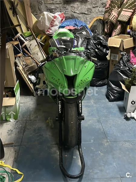 Kawasaki ZX-10R – Vista 9