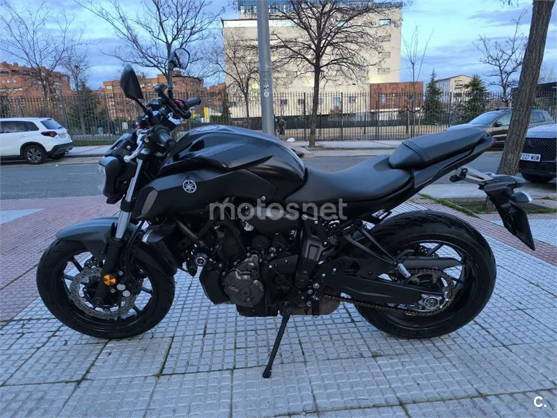 Yamaha MT-07 – Vista 5