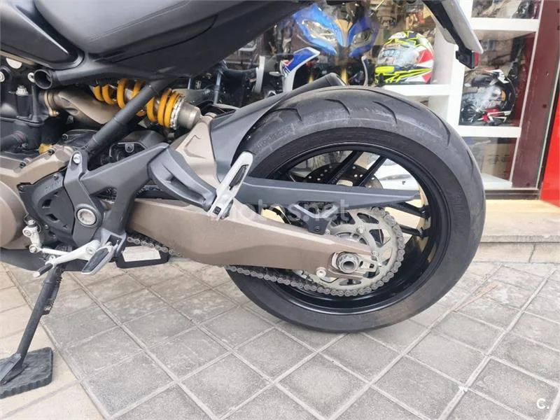 Ducati Monster 821 – Vista 10