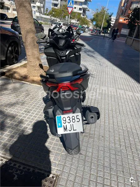 Honda Forza 350 – Vista 3