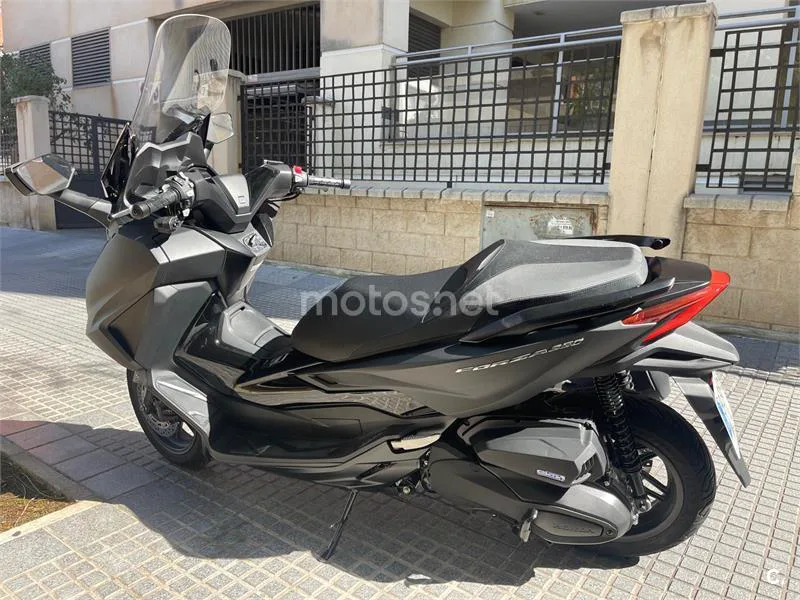 Honda Forza 350 – Vista 4