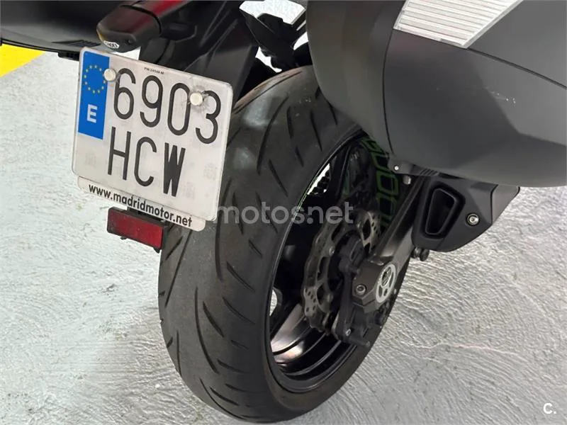 Kawasaki Z1000 SX – Vista 18