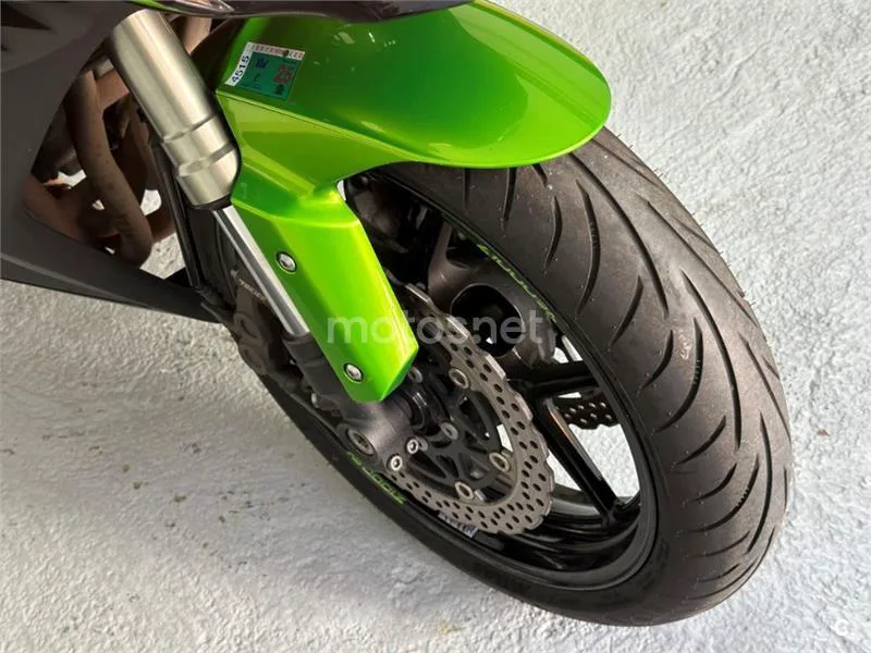 Kawasaki Z1000 SX – Vista 10