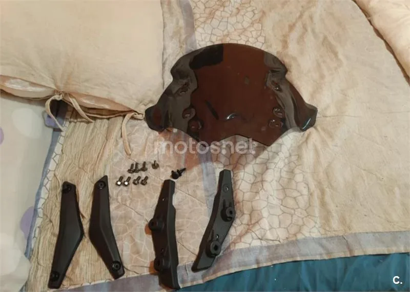 Kymco AK 550 – Vista 7