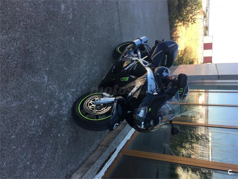Honda CBR 900RR FIREBLADE 98 3500 € 1999 León - 2