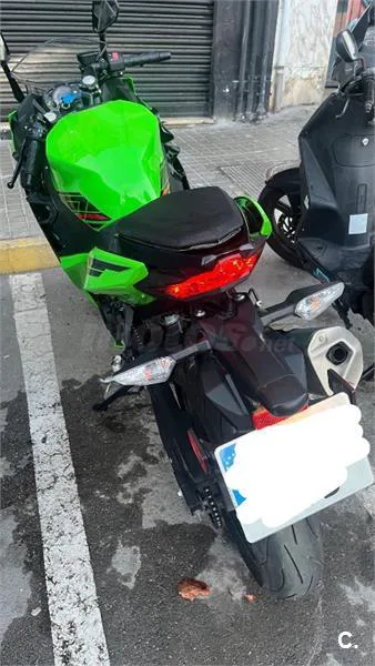Kawasaki Ninja 400 – Vista 6