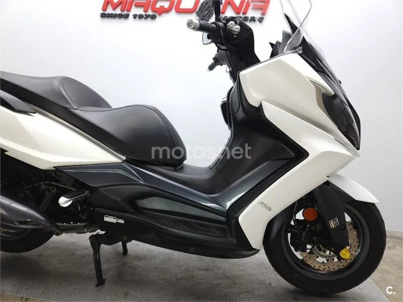 Kymco Super Dink 350 – Vista 6