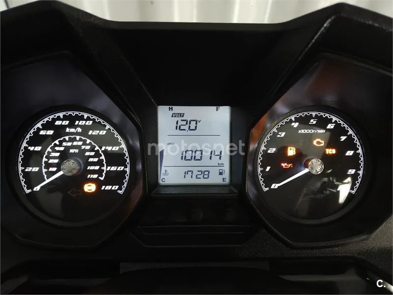 Kymco Super Dink 350 – Vista 8
