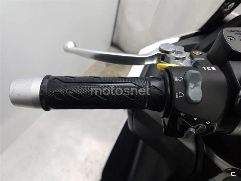 Kymco Super Dink 350 – Vista 9