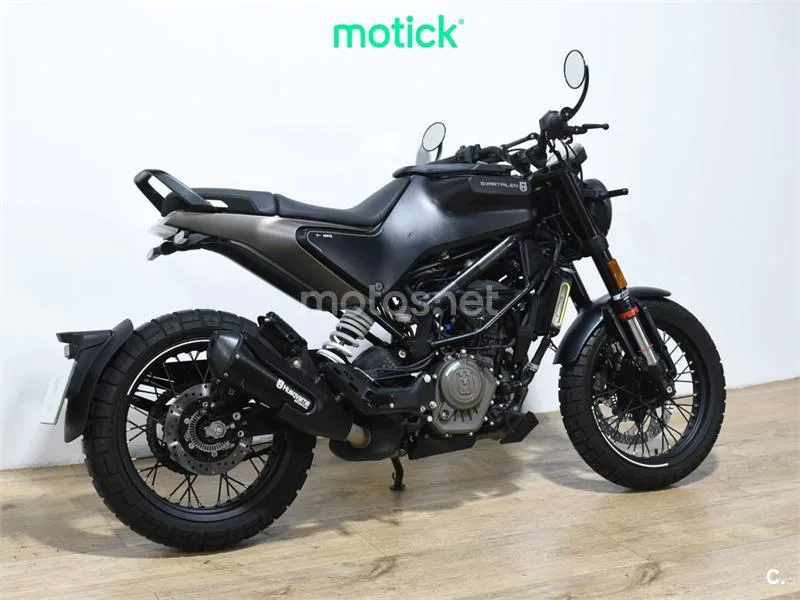 Husqvarna Svartpilen 125 – Vista 10