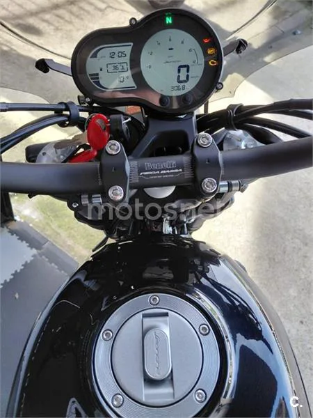Benelli Leoncino 500 – Vista 8