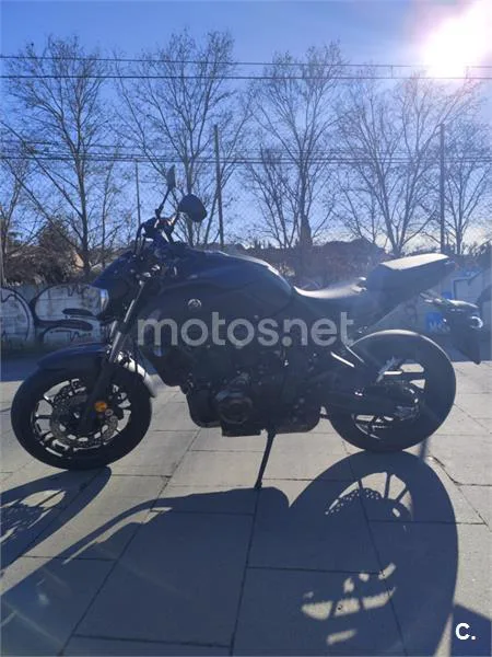 Yamaha MT-07 – Vista 3