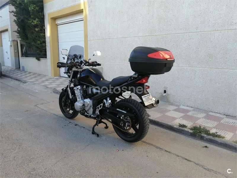 Suzuki Bandit 650 – Vista 5