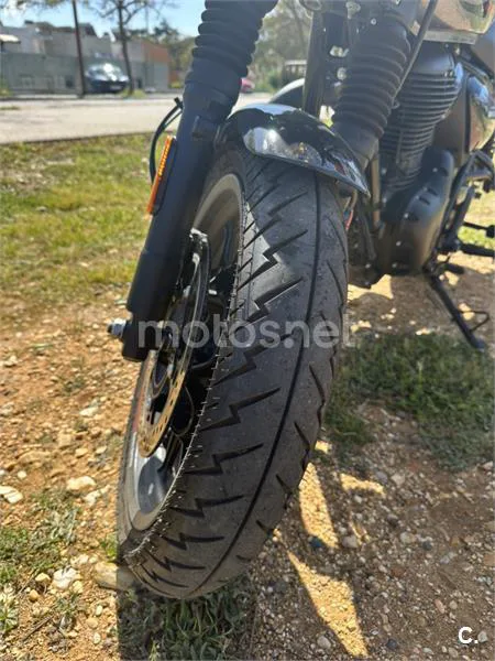 Royal Enfield Hunter 350 – Vista 5