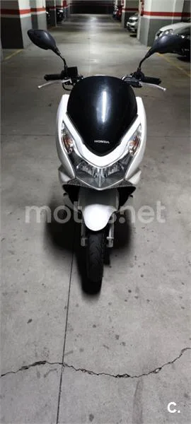Honda PCX 125 – Vista 14