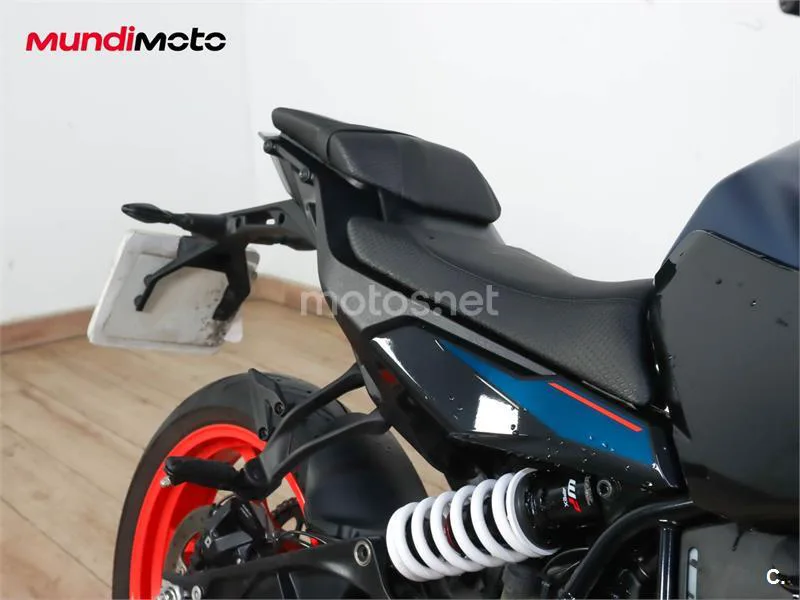 KTM 125 – Vista 17