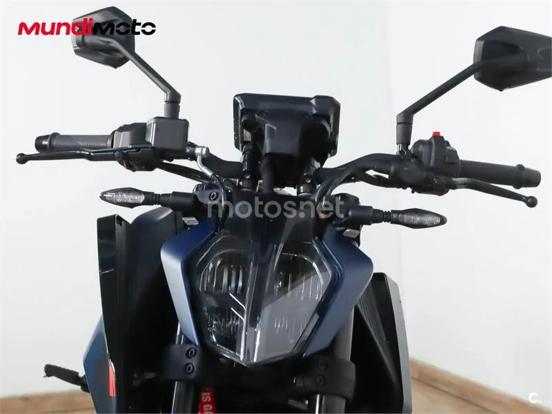 KTM 125 – Vista 5