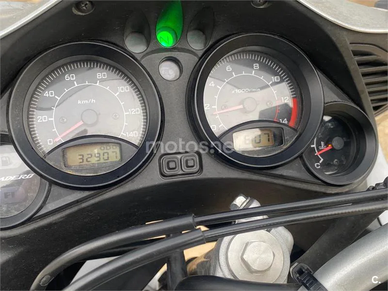 Honda XL 125 Varadero – Vista 4