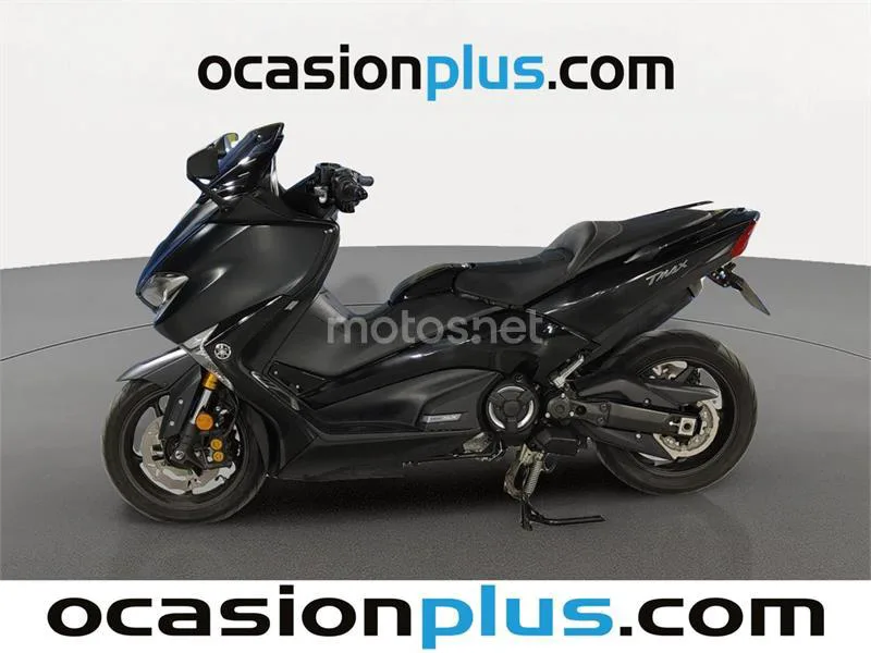 Yamaha TMAX – Vista 7