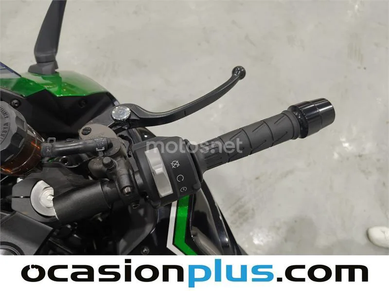 Kawasaki Ninja 1000 SX – Vista 11