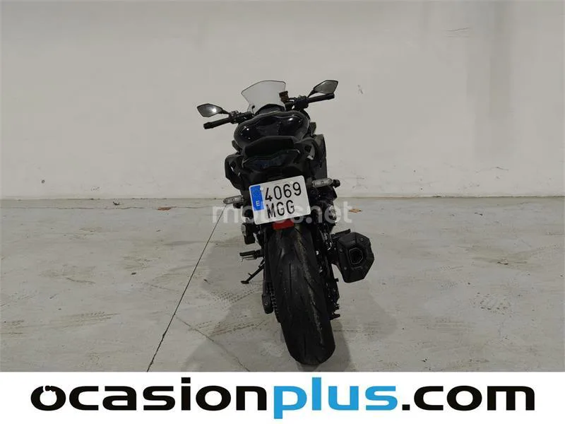 Kawasaki Ninja 1000 SX – Vista 4