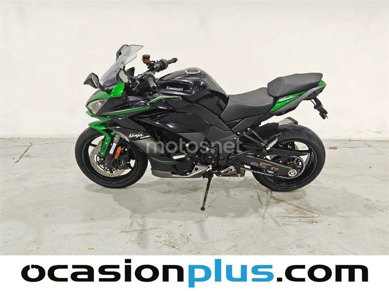 Kawasaki Ninja 1000 SX – Vista 8