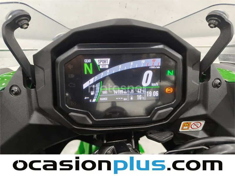 Kawasaki Ninja 1000 SX – Vista 10