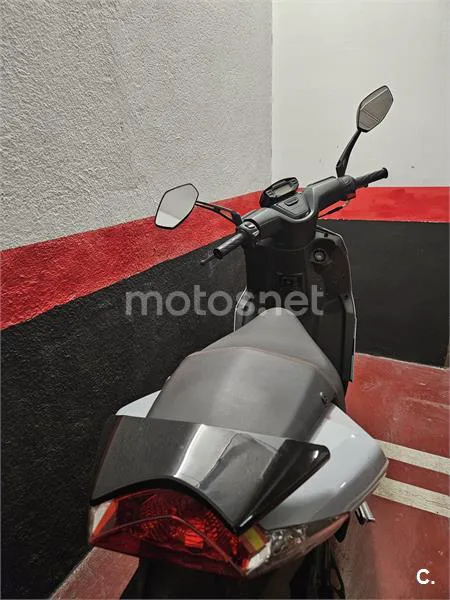 Peugeot Speedfight 1900 € 2022 Madrid - 2