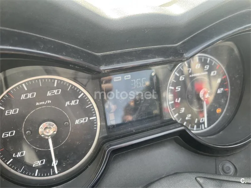 Yamaha XMAX 125 – Vista 2