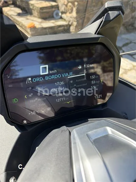 BMW C 400 GT – Vista 7