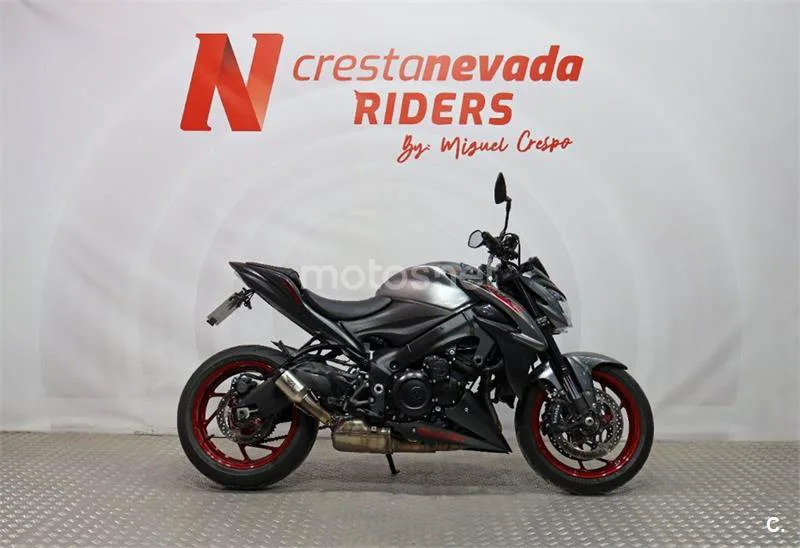 Suzuki GSX-S – Vista 7