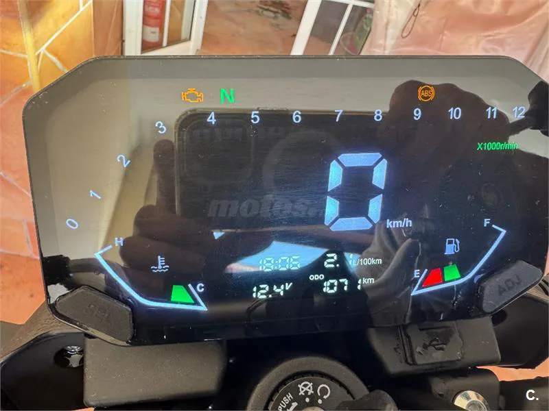 Voge 125R – Vista 2