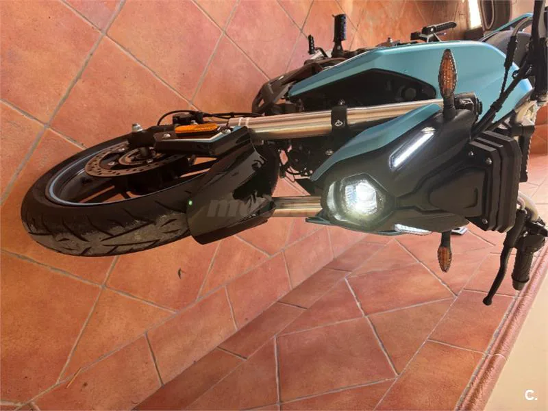 Voge 125R – Vista 4
