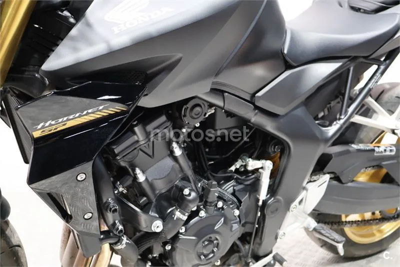 Honda CB 1000 Hornet – Vista 13
