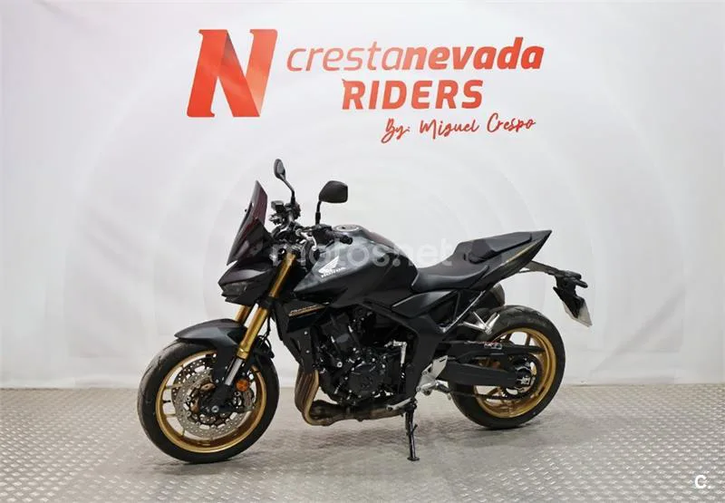 Honda CB 1000 Hornet – Vista 4