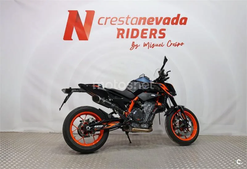 KTM 890 – Vista 11