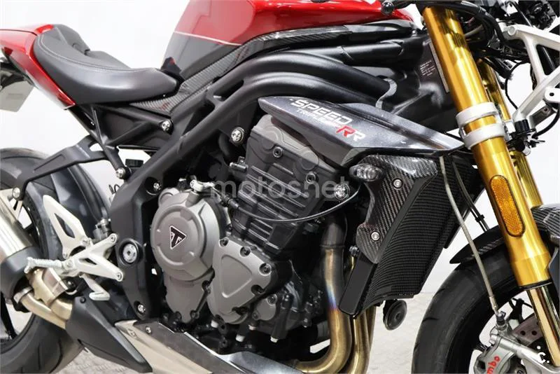 Triumph Speed Triple – Vista 12