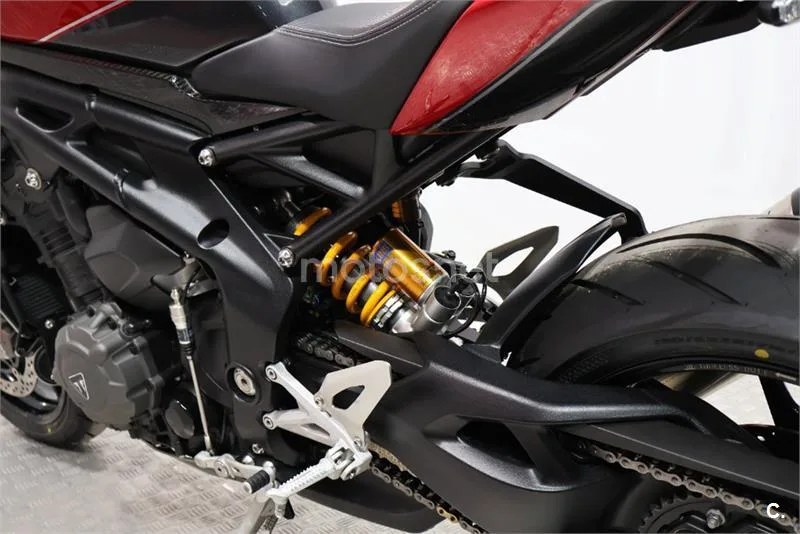 Triumph Speed Triple – Vista 14
