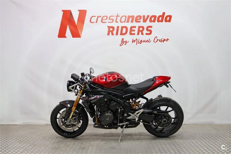 Triumph Speed Triple – Vista 3