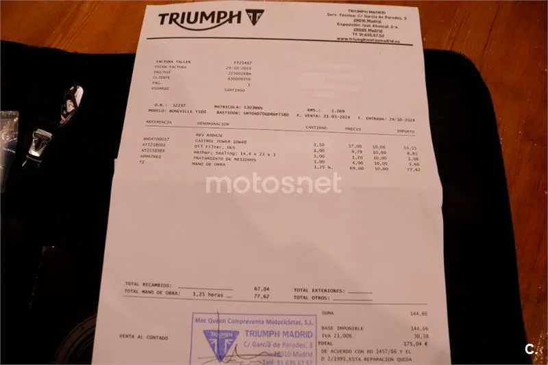 Triumph Bonneville T100 – Vista 22