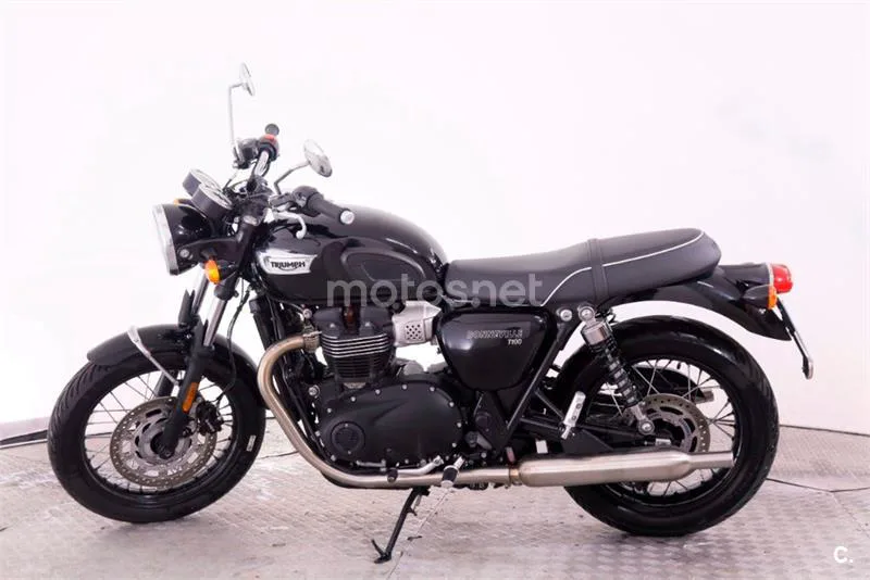 Triumph Bonneville T100 – Vista 8