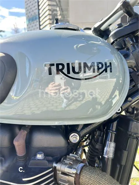 Triumph Scrambler 900 – Vista 4