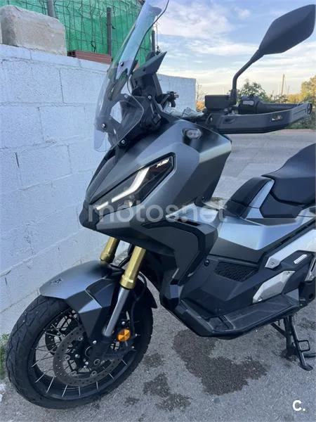 Honda X-ADV – Vista 3