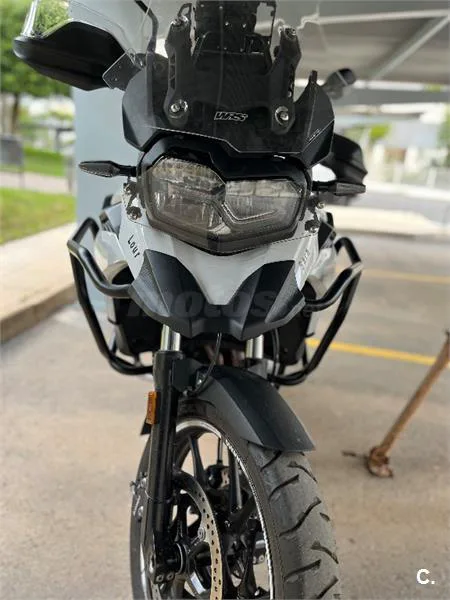 BMW F 750 – Vista 4