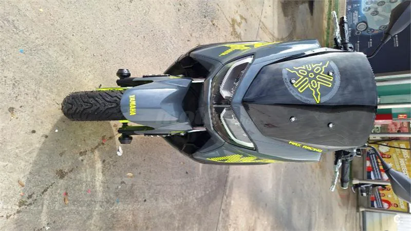 Yamaha NMAX – Vista 3