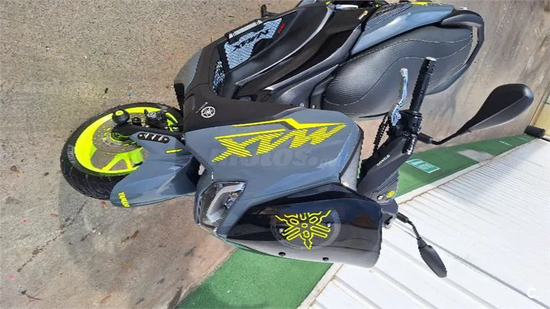 Yamaha NMAX – Vista 4