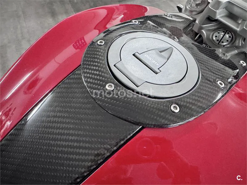 Ducati Monster 796 – Vista 2