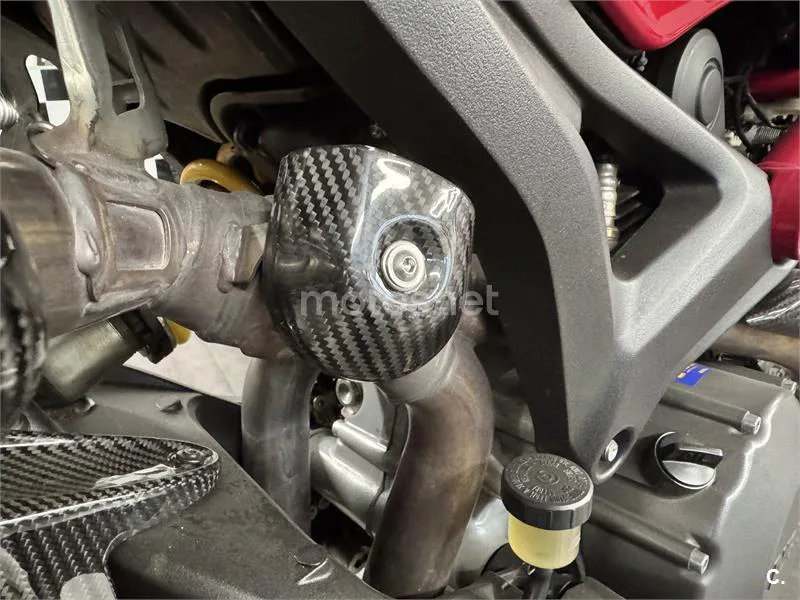 Ducati Monster 796 – Vista 3