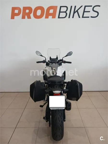 BMW F 900 XR - Vista 4