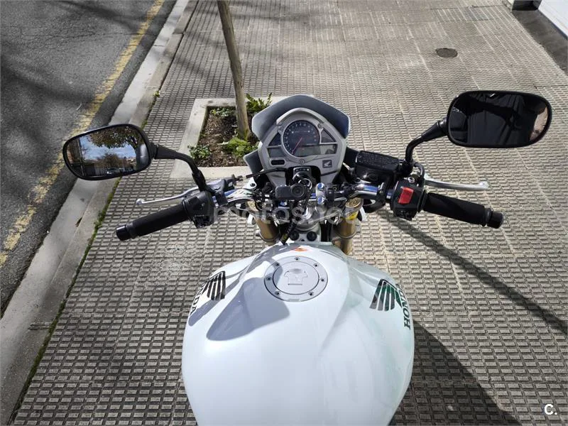 Honda CB 600 F – Vista 6